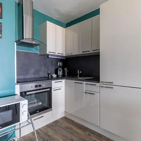 Bright 35 M2 With Wifi-Balcony- Sea View